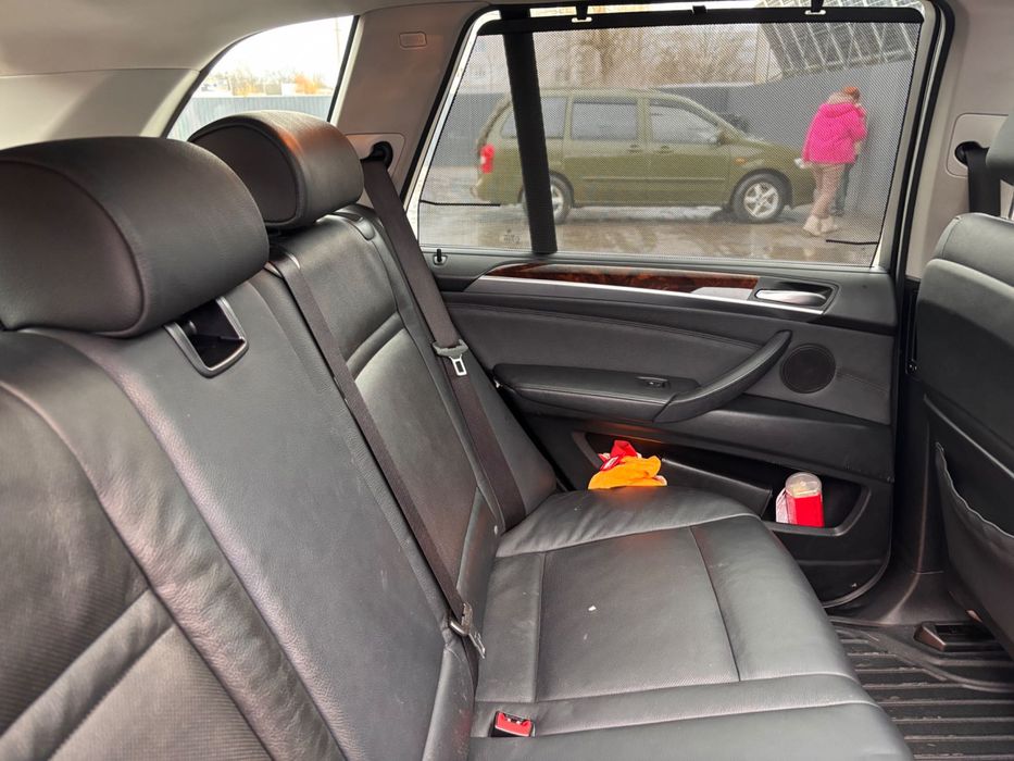 BMW X5 xDrive35i 2011 (E70)