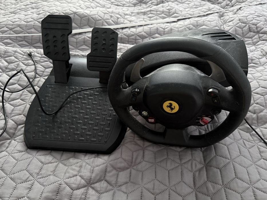 Thrustmaster T80 Ferrari 488 GTB Edition | PS4 / PS5 / PC