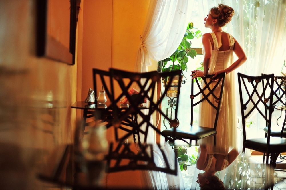 Продам весільну сукню