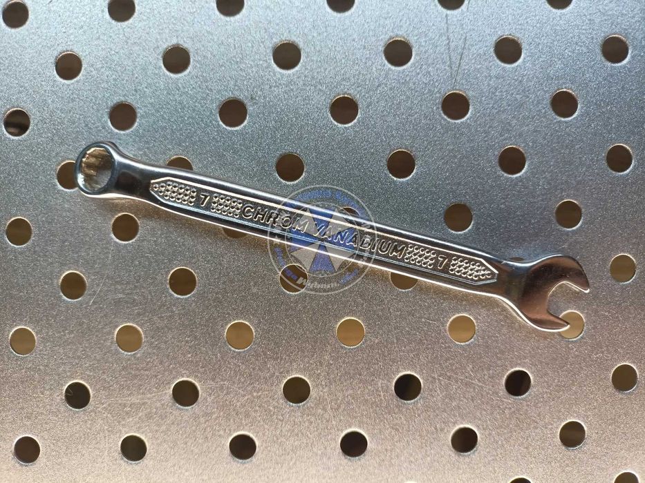 Klucz 7mm płasko-oczkowy polerowany 7 mm Cr-V płaski 7mm klucz 7mm