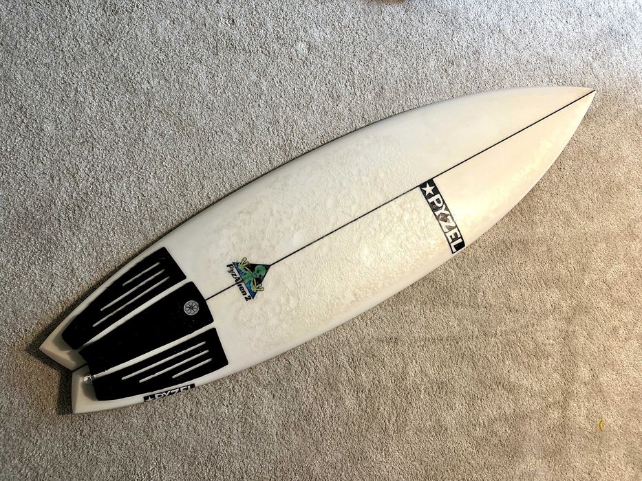Prancha Pyzel Pyzalien Two 5'6 24,75L