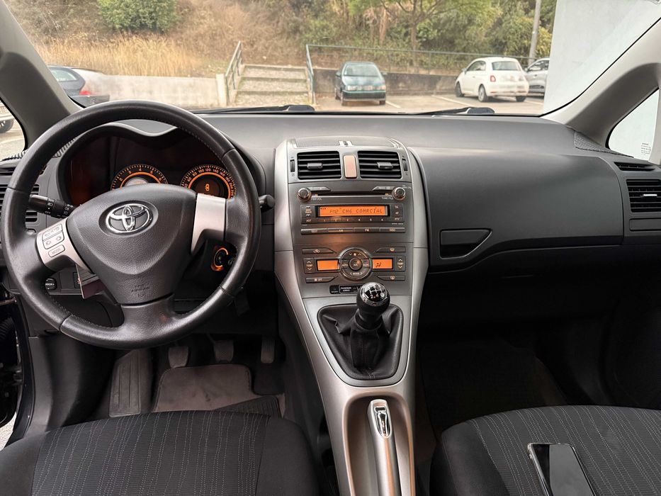 Toyota Auris 1.4VVTI 16V
