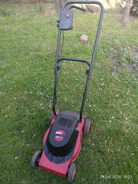 Газонокосарка на запчастини