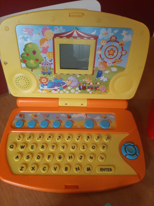 Vários Brinquedos para Criança