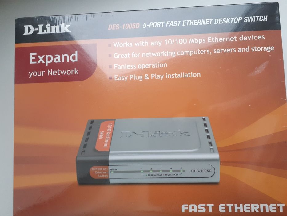 Комутатор D-Link des-1005D
