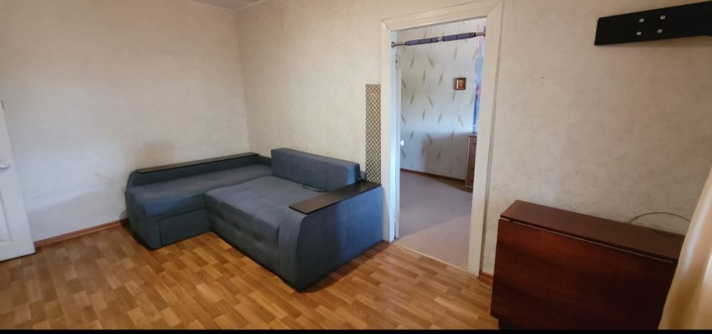Продам 3-к.квартиру, Каденюка(Танкопия) 31/3, метро Армейская