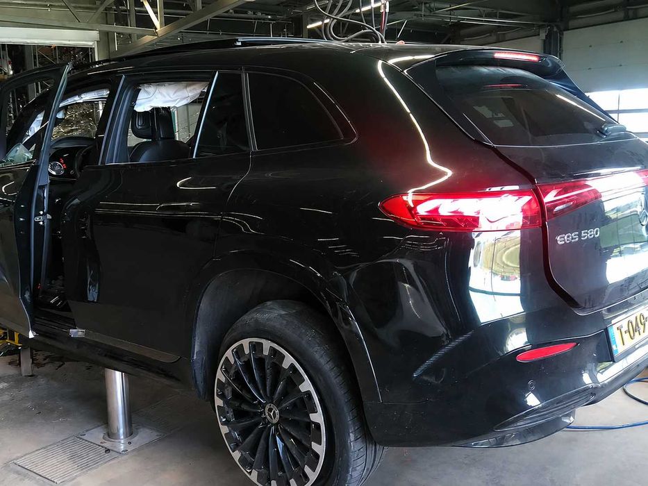 Розборка Mercedes-Benz EQS SUV Бампер