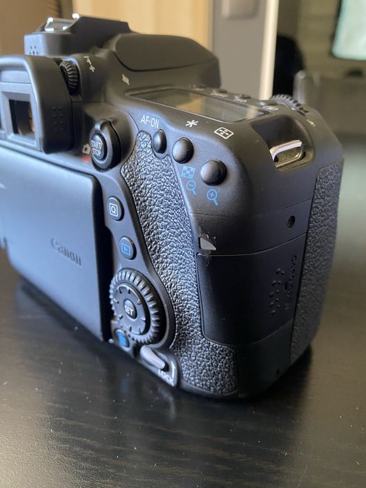 Canon 80D 2 baterias