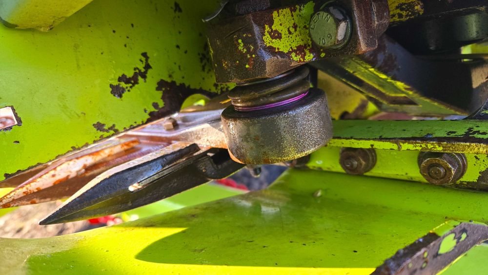 Комбайн зернозбиральний claas lexion 420 cat