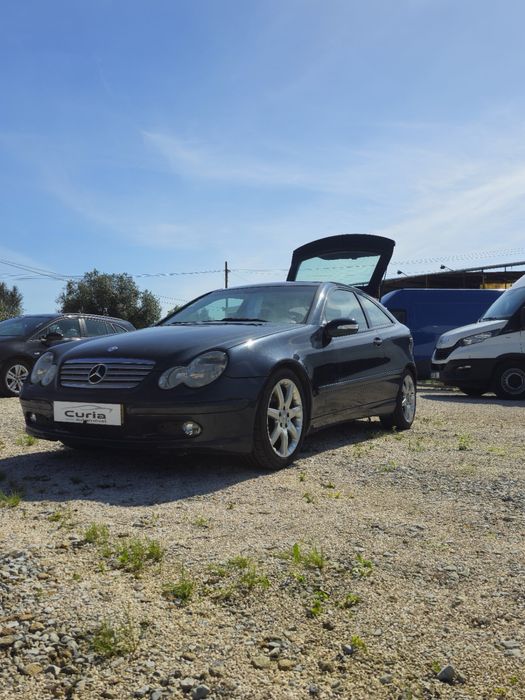 Mercedes Benz C220D Coupé