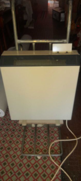 Aquecedor/termocumulador a pedras