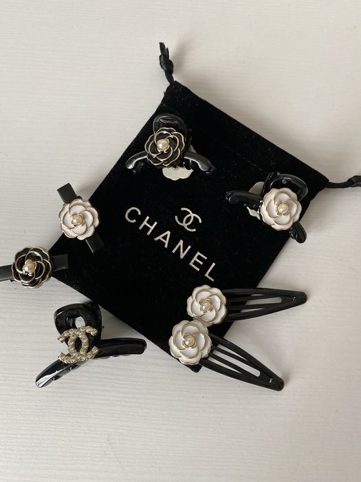 Аксесуари для волосся резинка, заколка, крабик