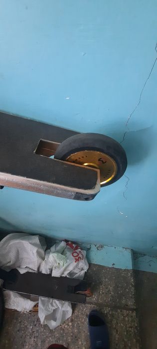 Трюковий самокат