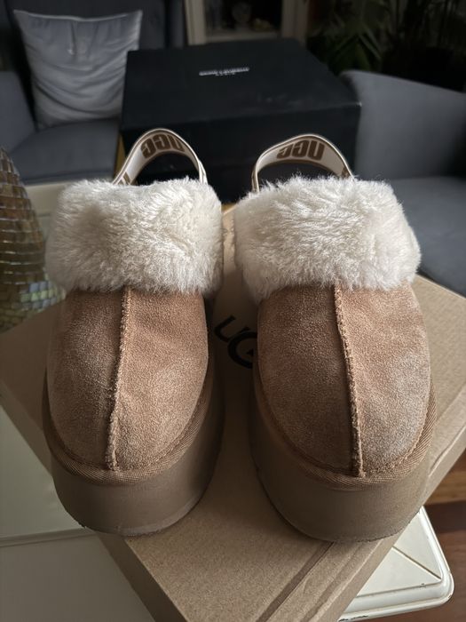 UGG оригинал. На 38,5 разм. Женские угги.