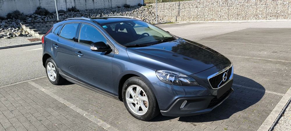 Volvo V40 Cross Country 2.0 D2 Momentum