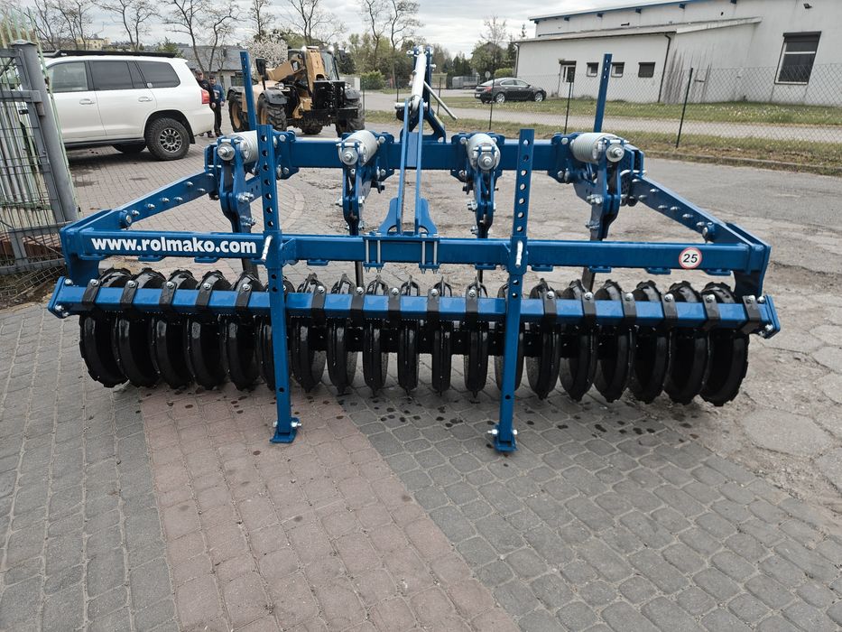 Głębosz Spulchniacz Rolmako STROM 3.0M 4 zęby  wał stalowy fi 600mm