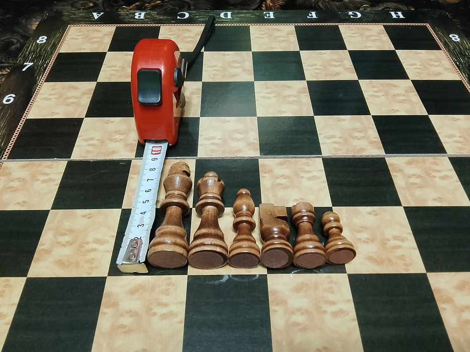 Шахи - розмір 50 × 50 ,40 × 40 см - 3 × 1 ( шашки, нарди).Дерево. Нове