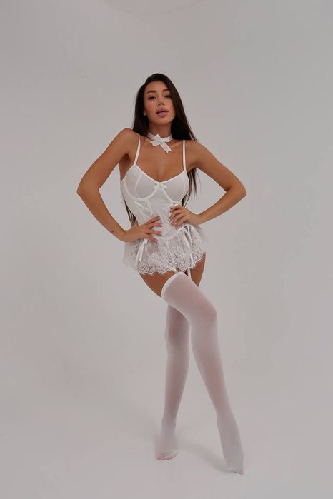 Пеньюар,мереживо,нижня білизна,панчохи, сітка