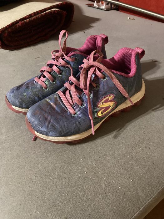 Buty skechers z USA