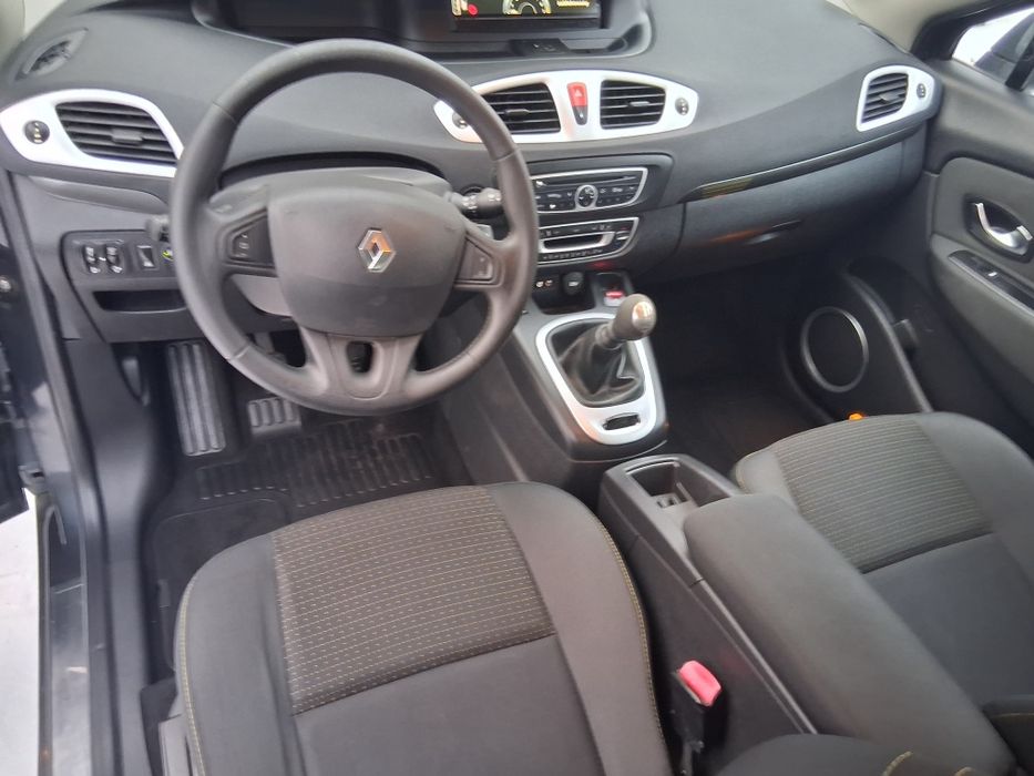 Renault Scenic 100 % sprawny po serwisie * 1.4 B+Gaz * zamiana*