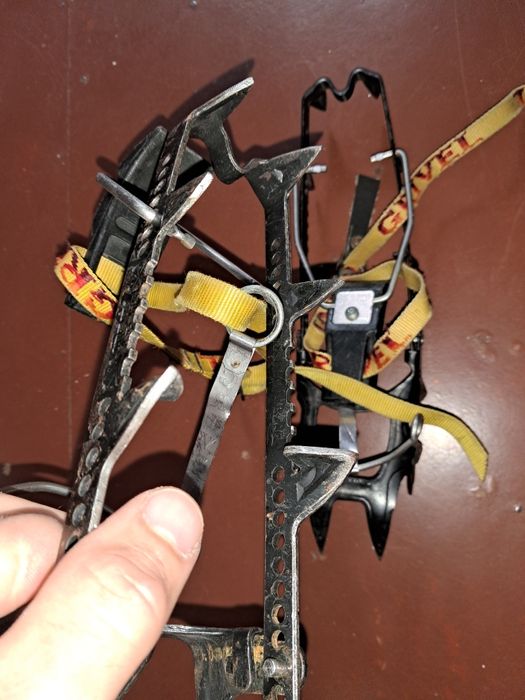 Кішки Grivel 10 зубців