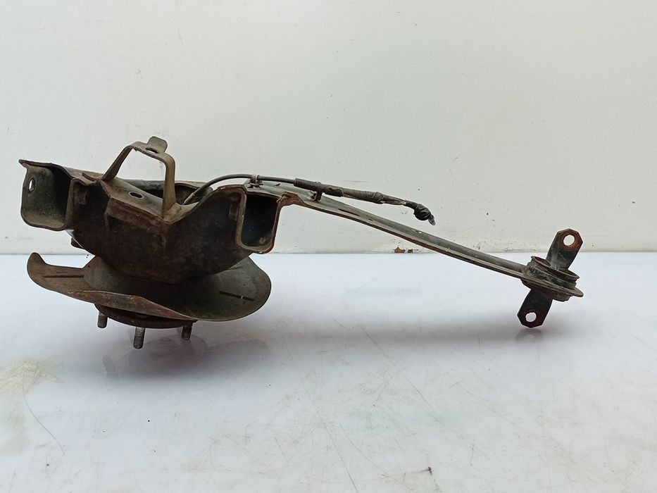 Manga de eixo trás esquerda MAZDA 3 (BK)