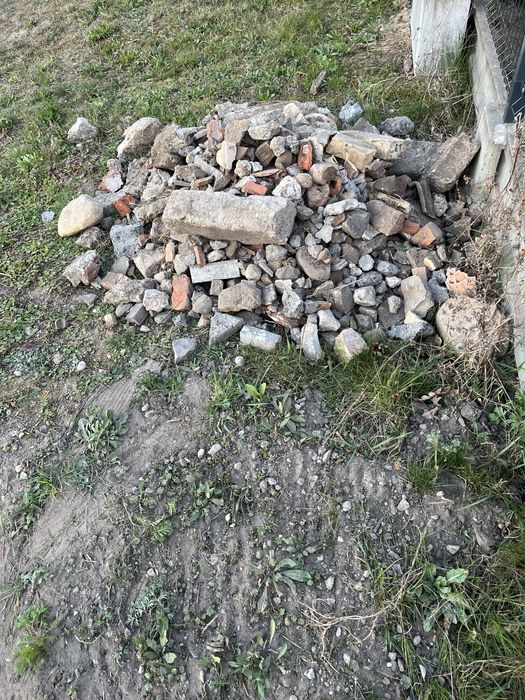 Oddam gruz kamienie za darmo
