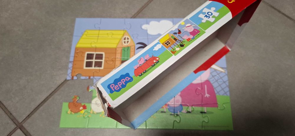 Puzzle świnka Peppa, brak 1 elementu. wiek 4+