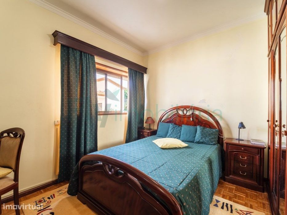 Apartamento T3 com Terraço de 80 m² e Garagem Fechada em Moreira de...