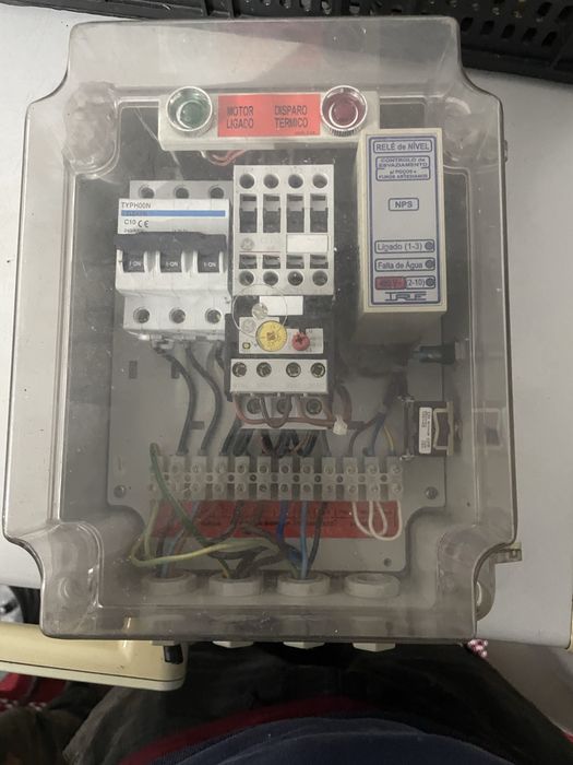 Quadro de poço preparado para sondas