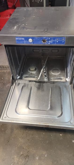 Máquina lavar loiça industrial