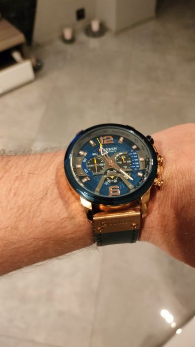 Elegancki Zegarek curren