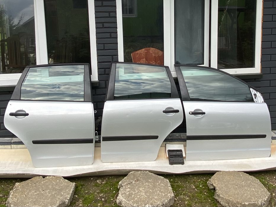 Запчастини Volkswagen Polo 9N (2001-2009)