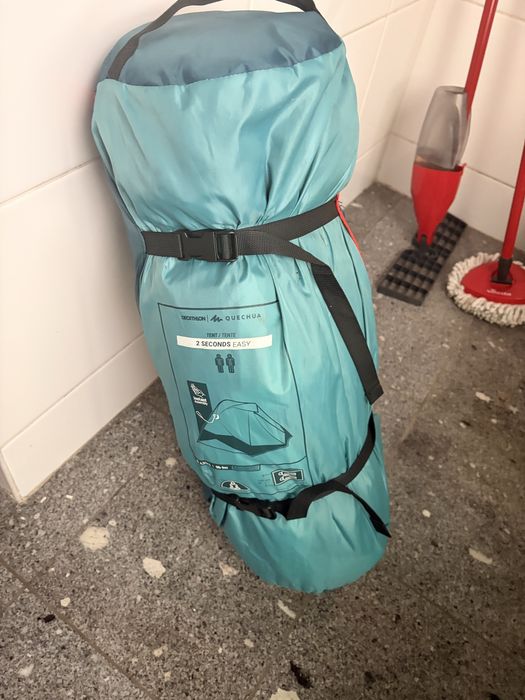 Barraca tenda Quechua + itens