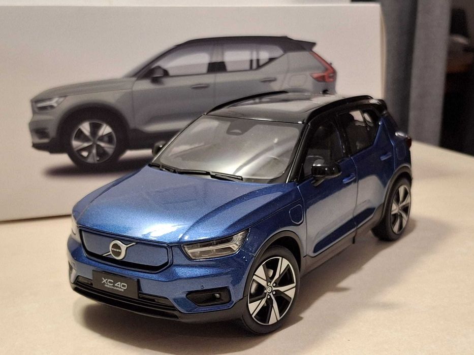 Volvo XC40 1:18 [nowy]