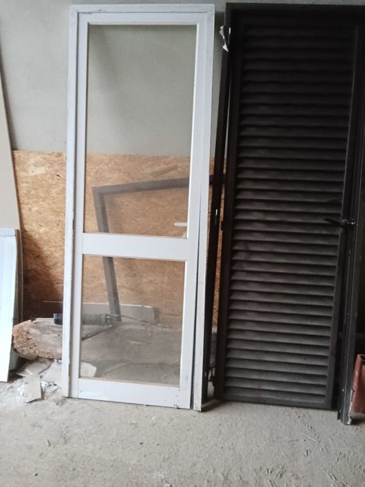 Janelas e portas em alumínio