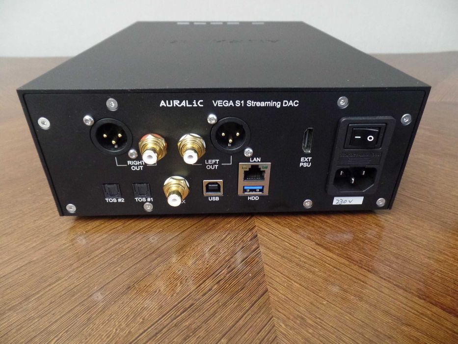 Auralic Vega S1 High-End  DAC Streamer. Сетевой ЦАП