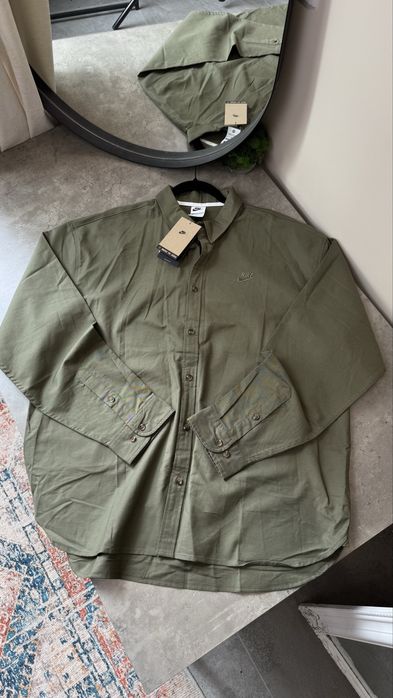 Рубашка овершот Nike Oversized Fit Shirt Olive оригінал