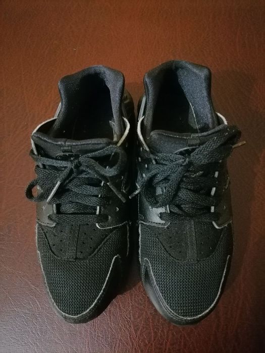 Кроссовки Nike Air Huarache.