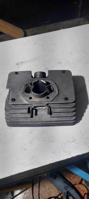 Cilindro Zundapp origem Malhe mexido nas janelas