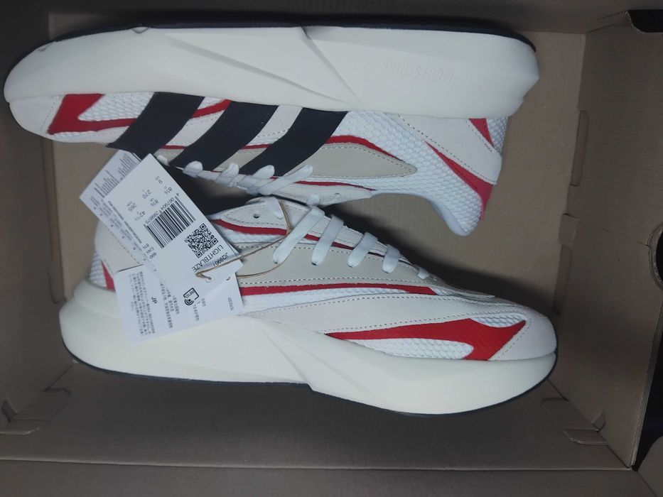 Buty  adidas Lightblaze