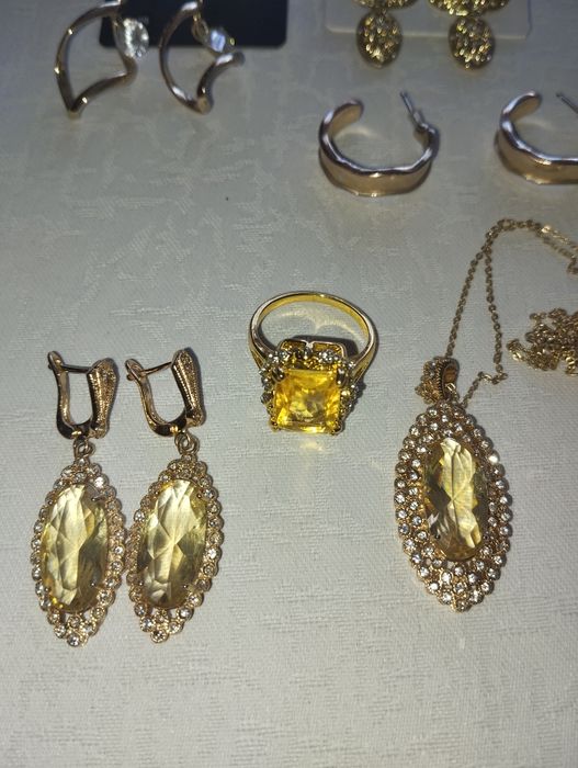 Okazja! Nowy Elegancki Zeswt Biżuterii +Gratis.