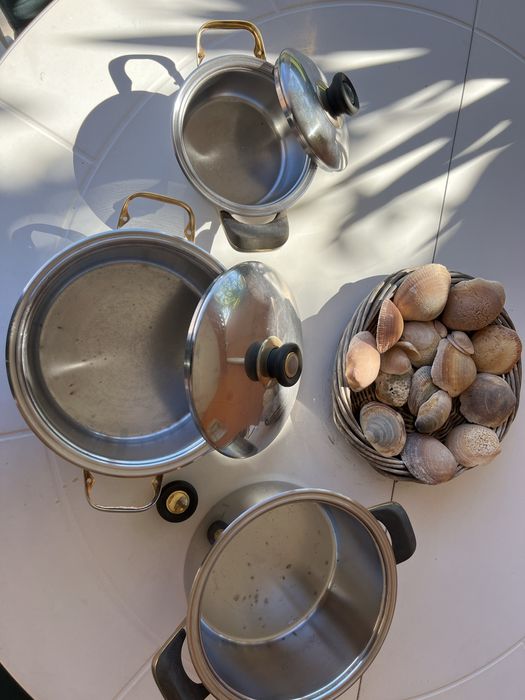 Conjunto de 2 Tachos + 1 Panela de Cozinha