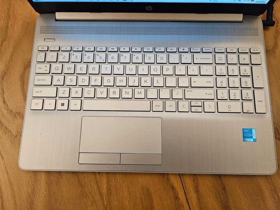 HP 15-dw3123nw - i3-1115G4 - 8GB - SSD NVMe 256GB