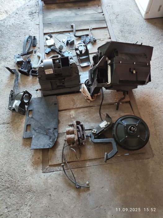 Продам запчастини до авто віто 639