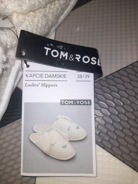 Kapcie damskie 38/39 nowe