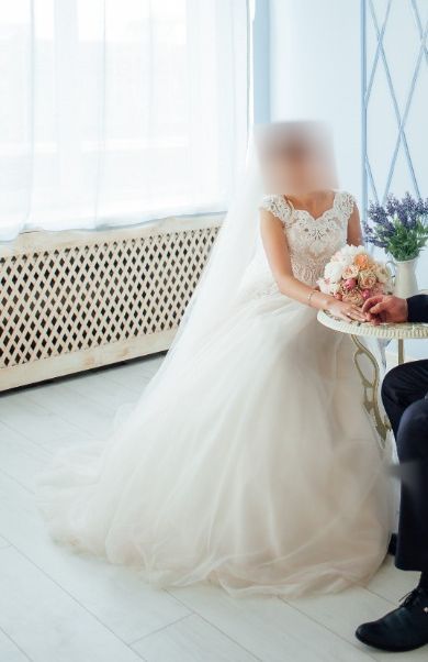 Продам весільне плаття