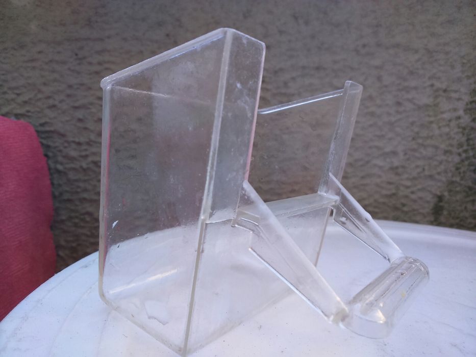 Comedouros para canários