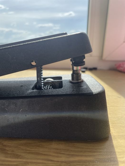 Музична педаль  ( wah )Vox v845