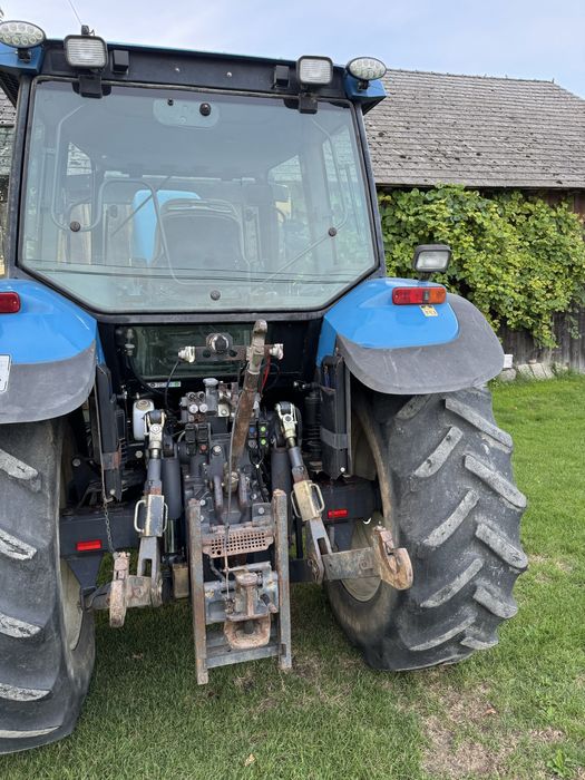 New Holland TM135 pneumatyka.